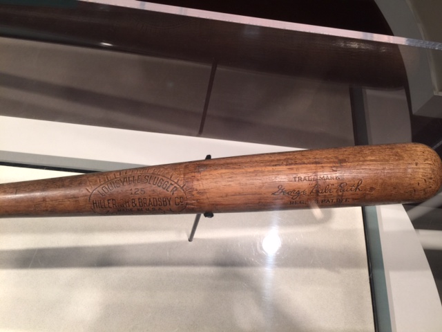 Babe Ruth Vintage 1920's Louisville Slugger Baseball Bat — Showpieces Sports